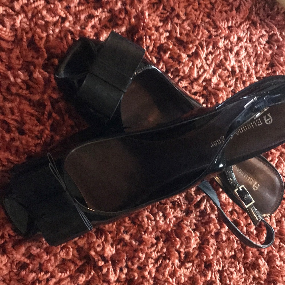 Shoes - Picture 2 of 3